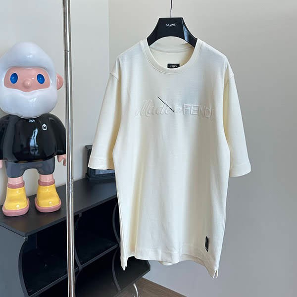 フェンディ コピー メイドイン フェンディ レタリング刺繍 コットンTシャツ FY1291A